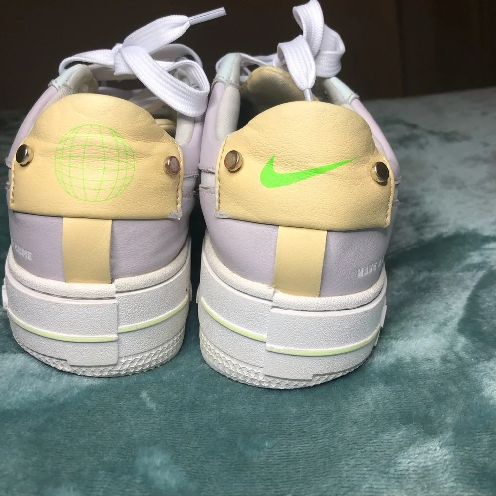 Women’s air force, one pixel size 7